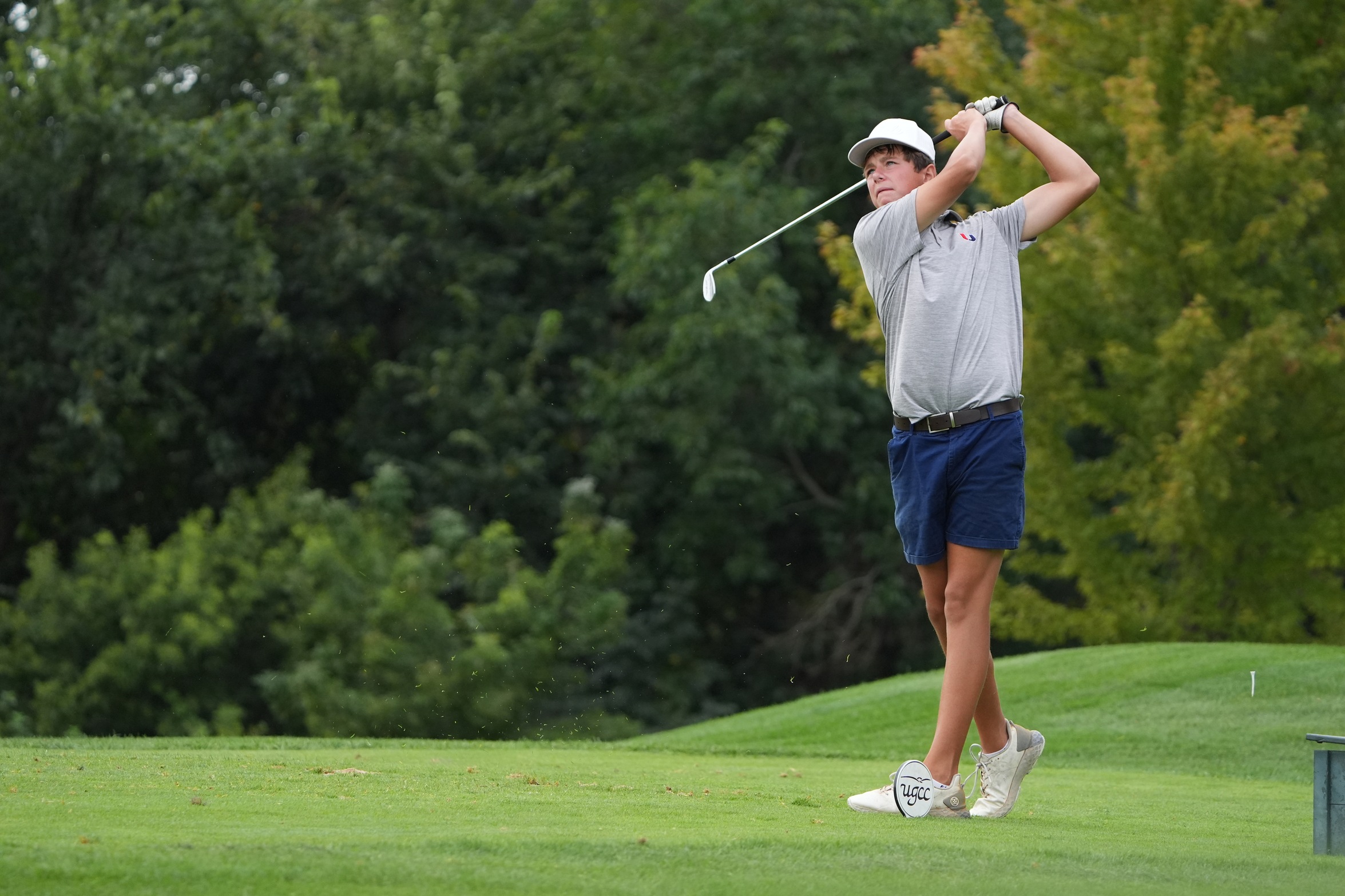 Schott Leads J-Hawks to an 11th Place Finish