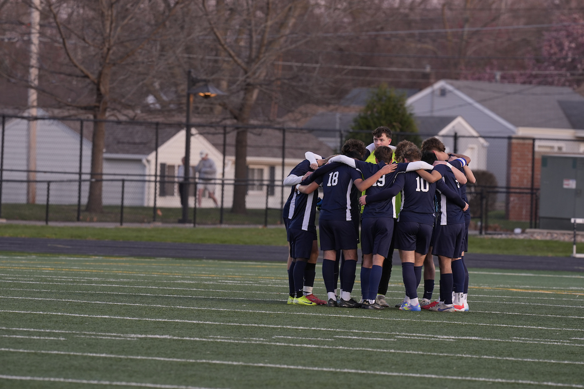 Urbandale Edges Past Maroons in Gritty 1-0 Victory