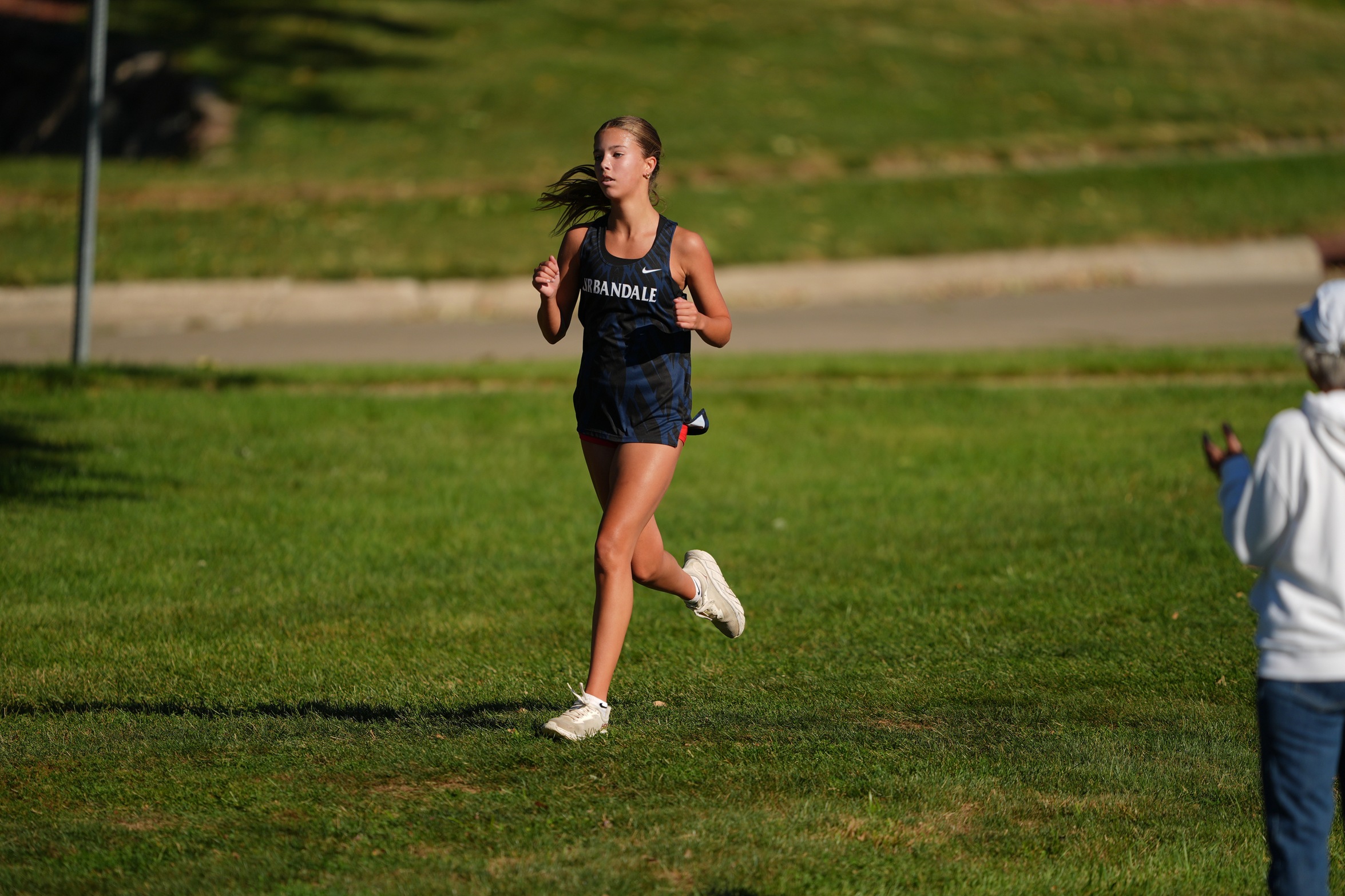 J-Hawks Compete in Ft. Dodge Invite, Place 19th